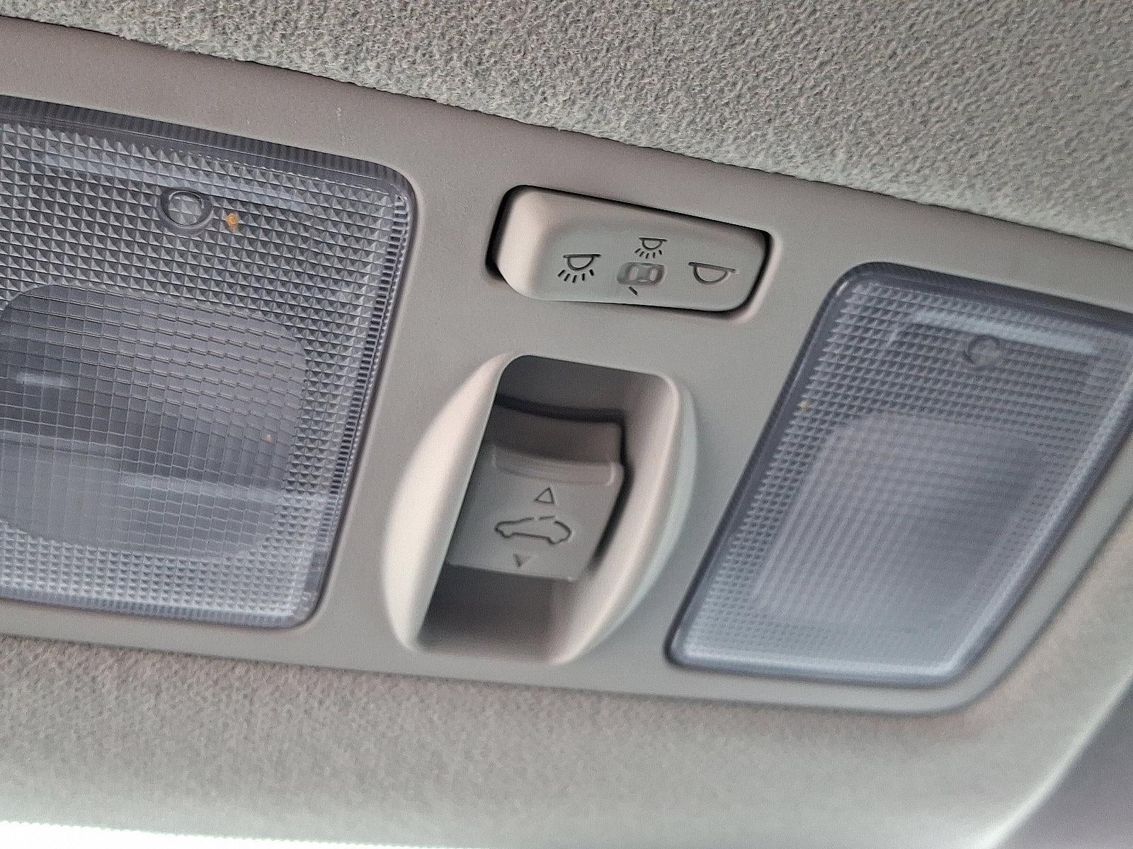 2022 Hyundai VENUE SEL IVT