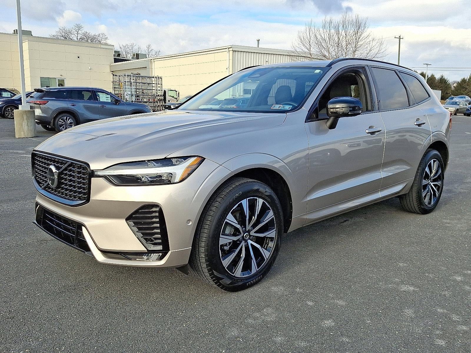 2025 Volvo XC60 B5 AWD Plus
