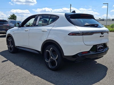 2026 Alfa Romeo Tonale Veloce AWD