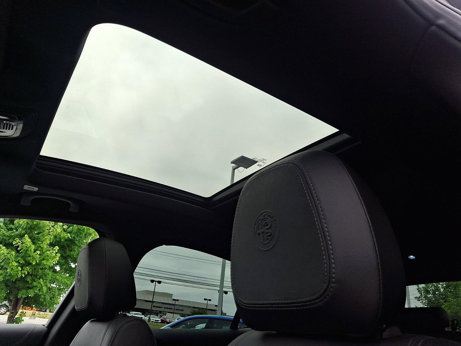 2022 Alfa Romeo Stelvio Quadrifoglio AWD