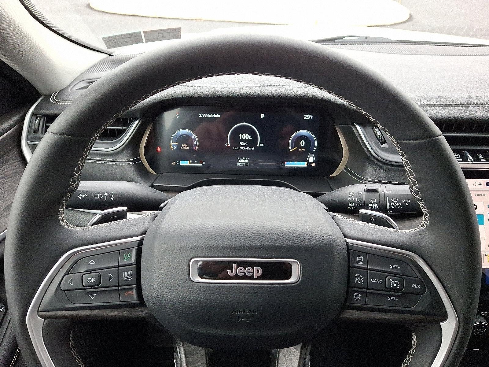 2023 Jeep Grand Cherokee L Limited 4x4