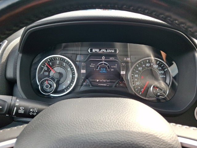 2021 RAM 1500 Big Horn 4x4 Crew Cab 5'7" Box