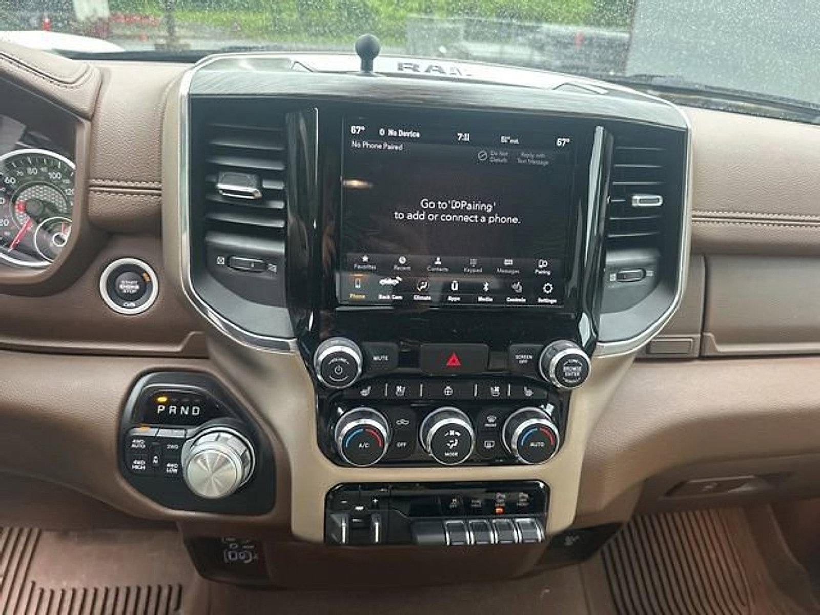 2019 RAM 1500 Laramie 4x4 Crew Cab 5'7" Box