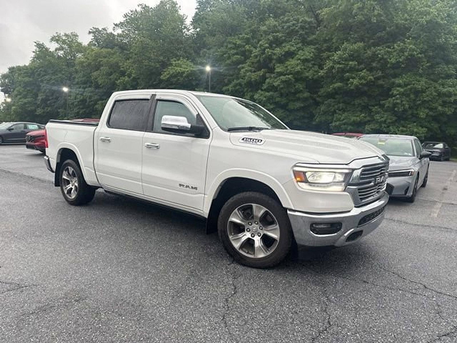 2019 RAM 1500 Laramie 4x4 Crew Cab 5'7" Box