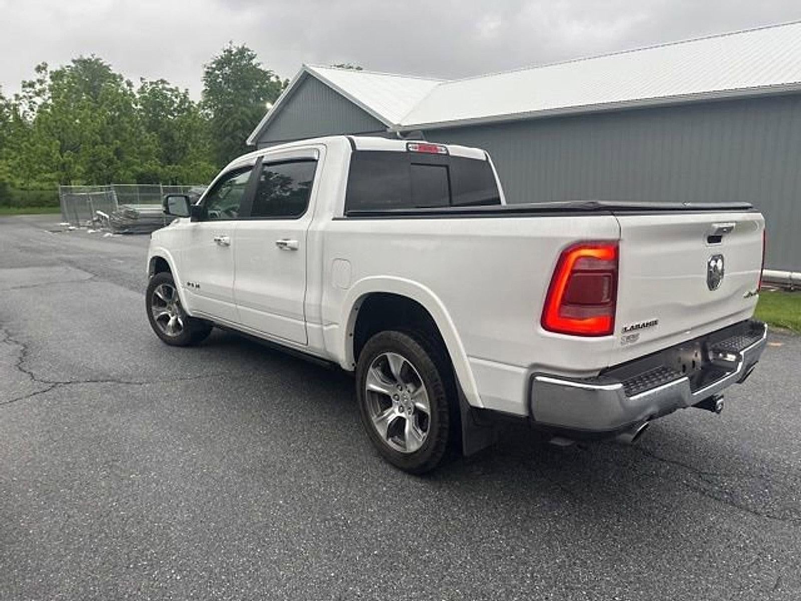2019 RAM 1500 Laramie 4x4 Crew Cab 5'7" Box