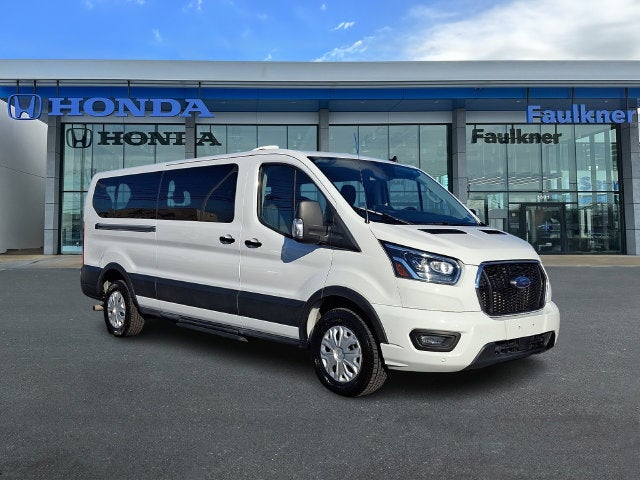 2023 Ford Transit Passenger Wagon T-350 148" Low Roof XLT RWD