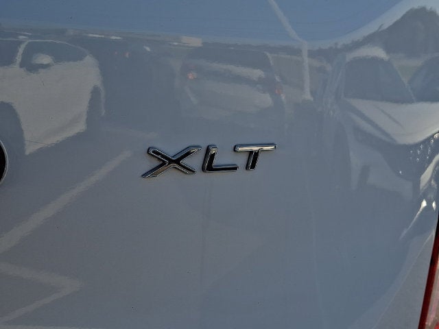 2023 Ford Transit Passenger Wagon T-350 148" Low Roof XLT RWD