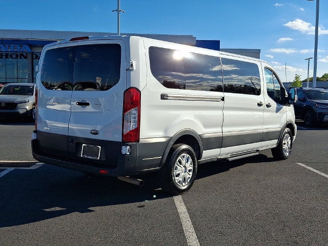 2023 Ford Transit Passenger Wagon T-350 148" Low Roof XLT RWD