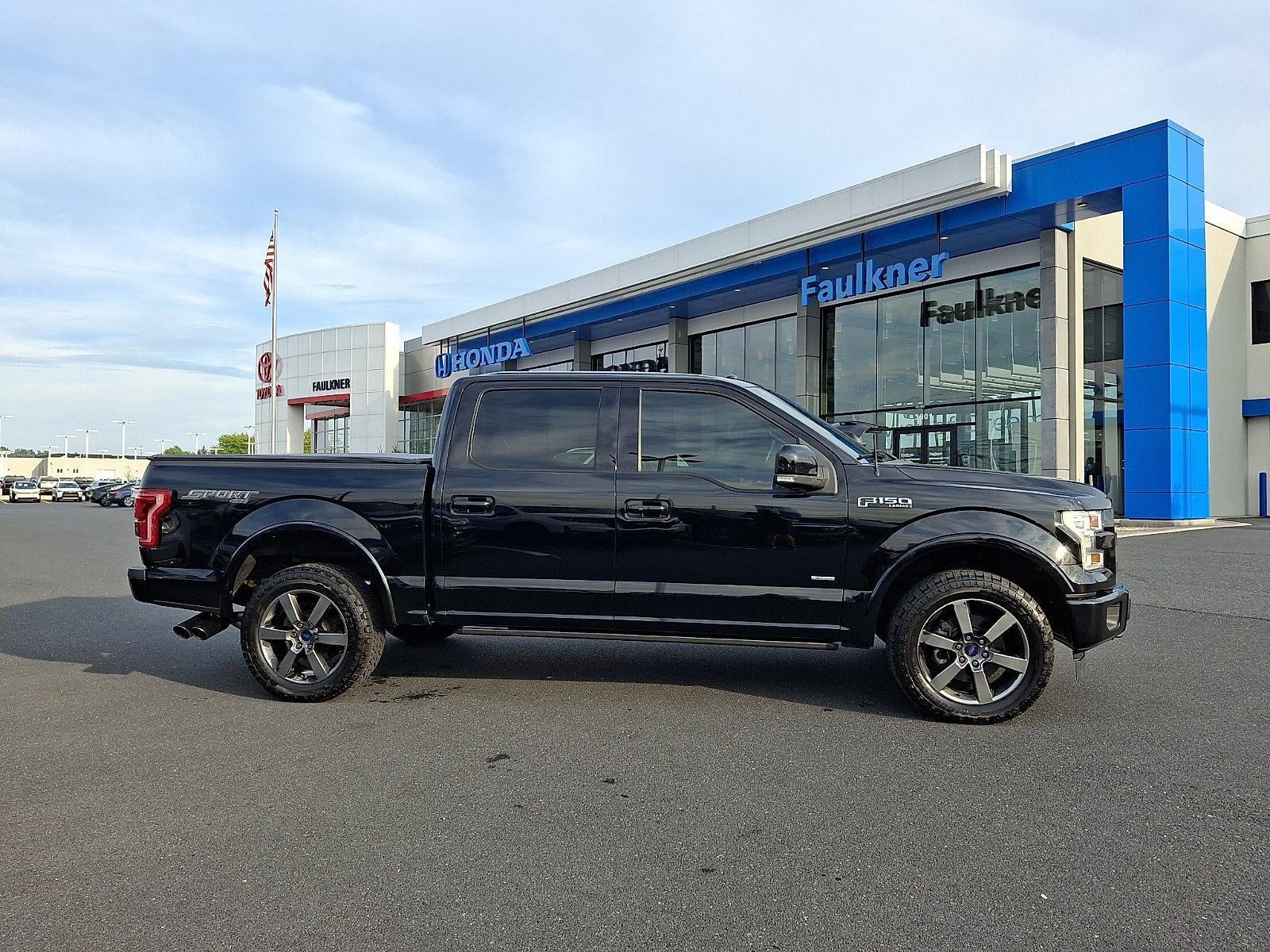 2017 Ford F-150 Lariat 4WD SuperCrew 5.5' Box