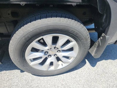 2021 Chevrolet Silverado 1500 Crew Cab Short Box 4-Wheel Drive Custom