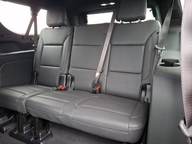 2025 Chevrolet Suburban Z71 **SUPER CLEAN**