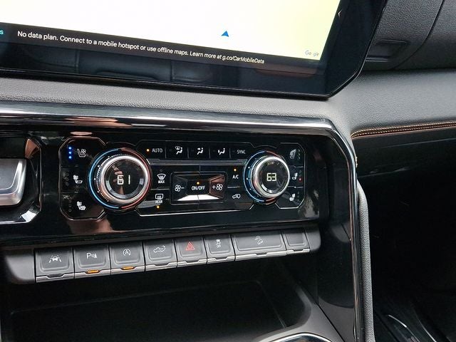 2023 GMC Sierra 1500 Crew Cab Short Box 4-Wheel Drive AT4