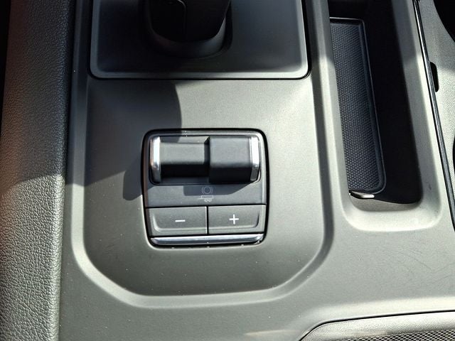 2023 GMC Sierra 1500 Crew Cab Short Box 4-Wheel Drive AT4