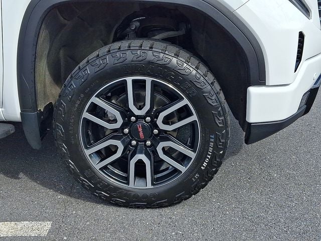 2023 GMC Sierra 1500 Crew Cab Short Box 4-Wheel Drive AT4