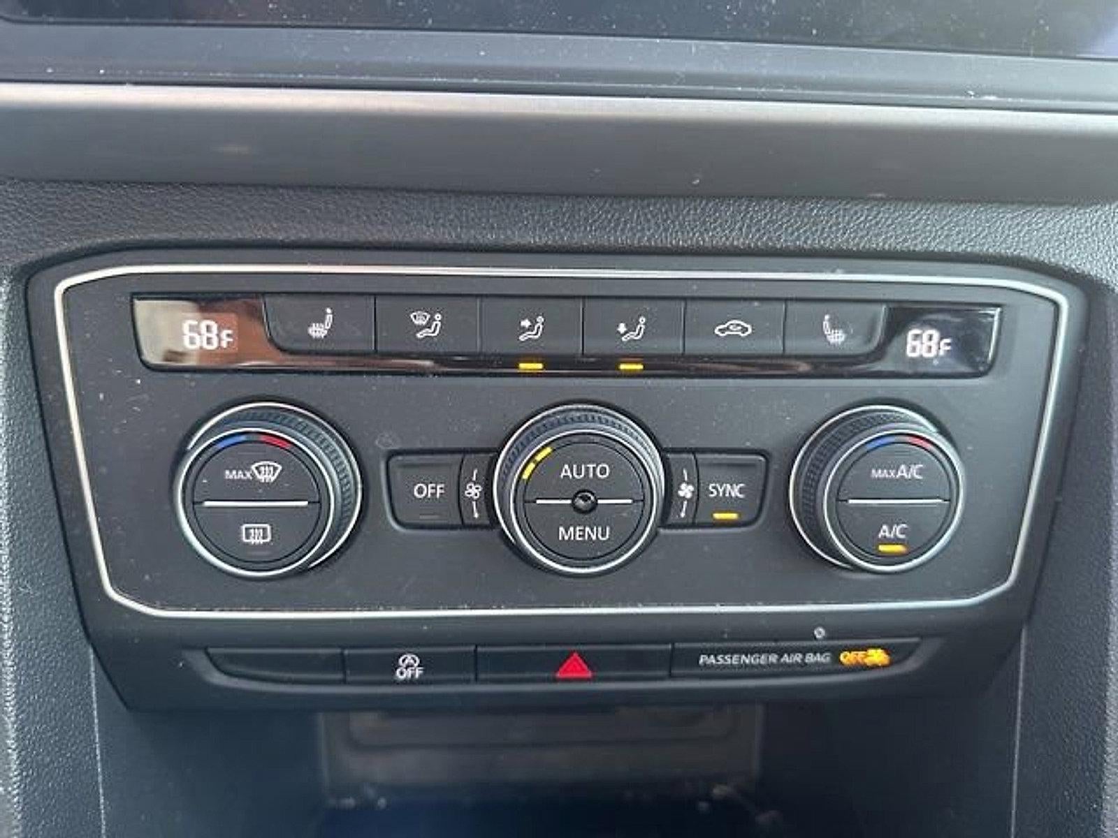 2020 Volkswagen Atlas Cross Sport 3.6L V6 SE w/Technology R-Line 4MOTION