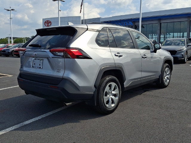 2020 Toyota RAV4 LE AWD (Natl)