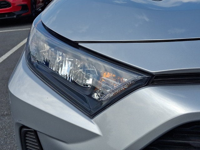 2020 Toyota RAV4 LE AWD (Natl)