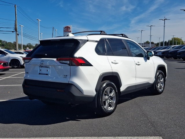 2025 Toyota RAV4 XLE