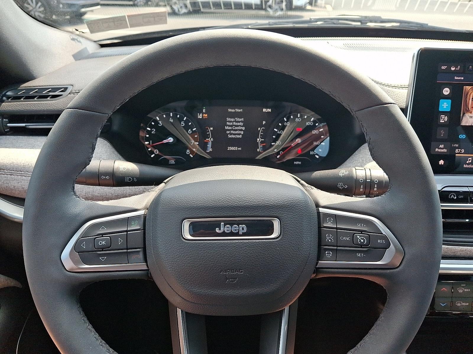 2024 Jeep Compass Latitude Lux 4x4