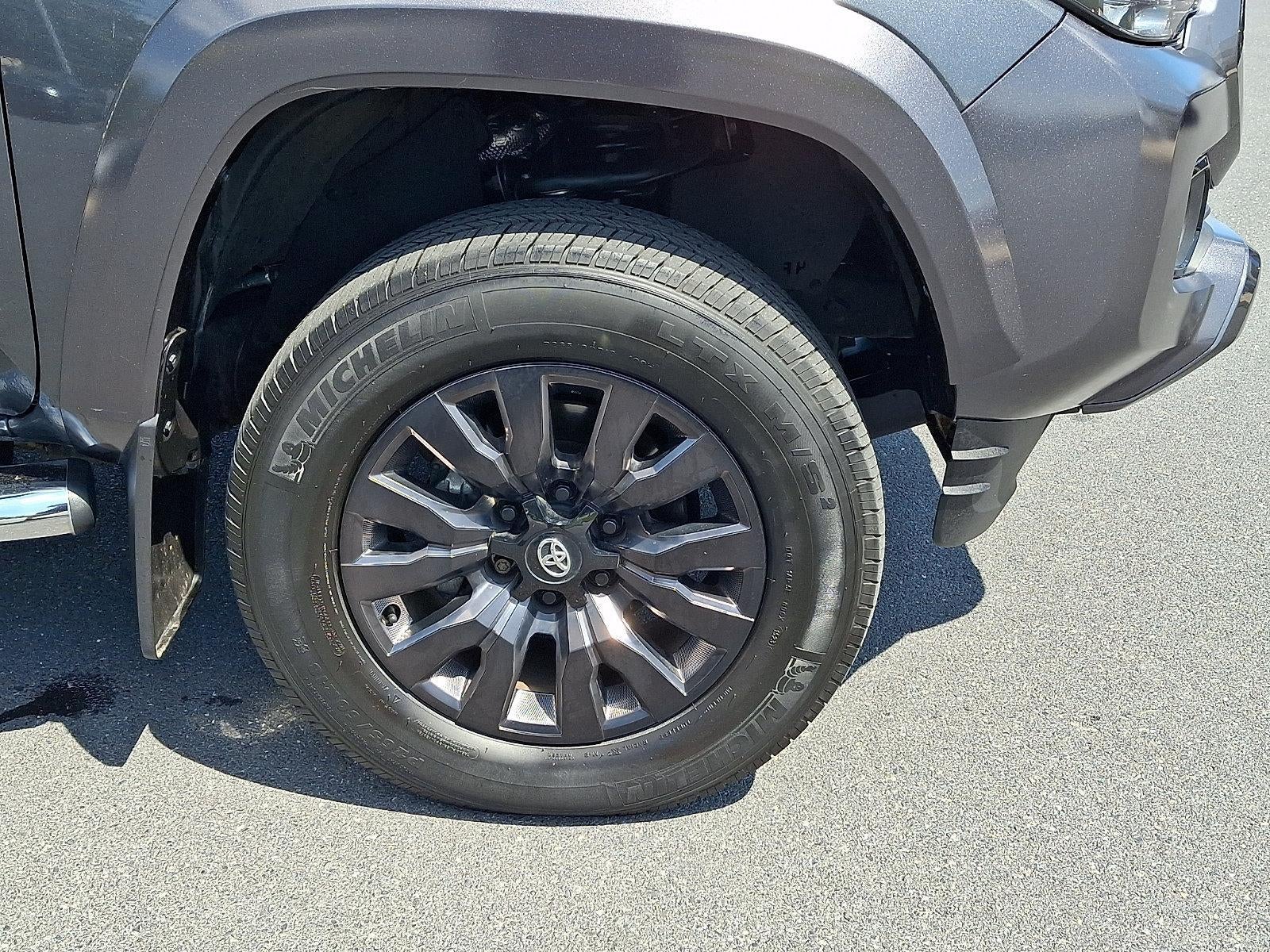 2023 Toyota Tacoma 4WD 4WD Limited Double Cab 5' Bed V6 AT (Natl)