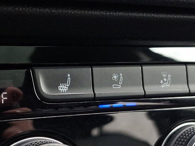 2024 Volkswagen Taos 1.5T SEL