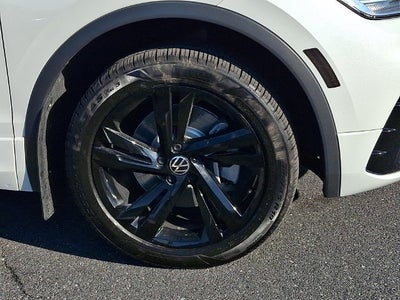 2024 Volkswagen Tiguan 2.0T SE R-Line Black 4MOTION