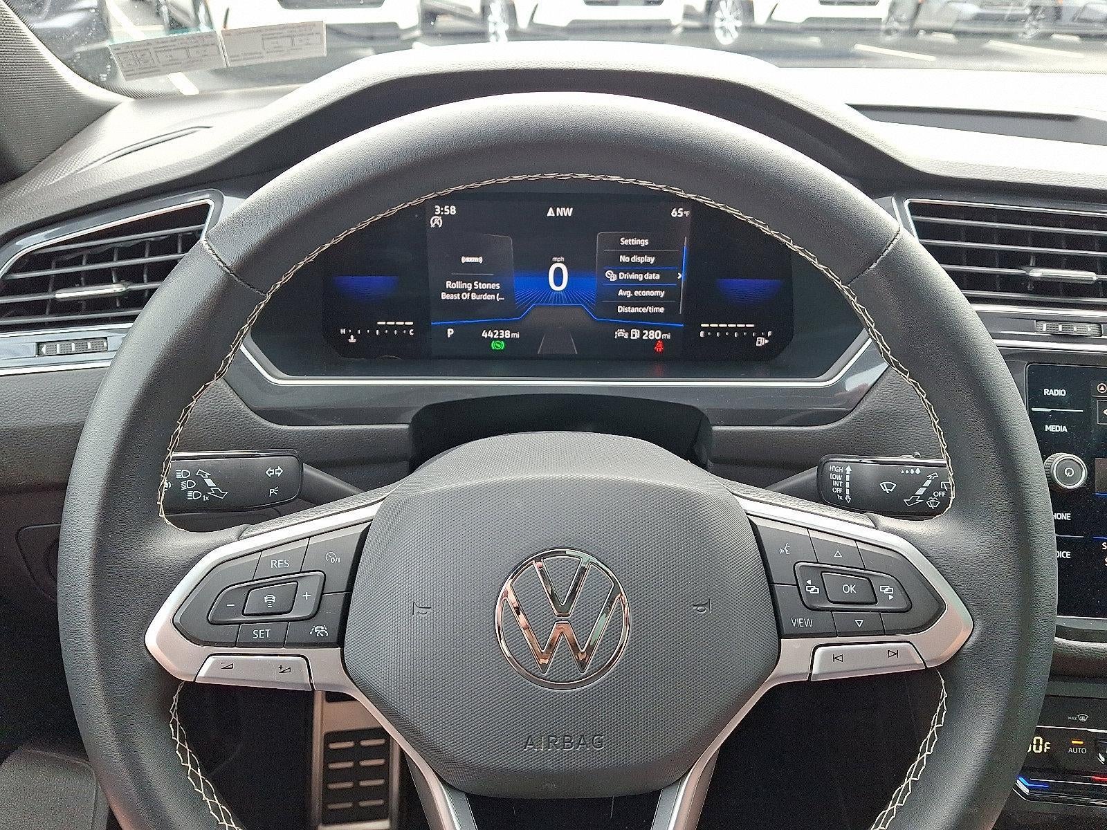 2023 Volkswagen Tiguan 2.0T SE R-Line Black FWD