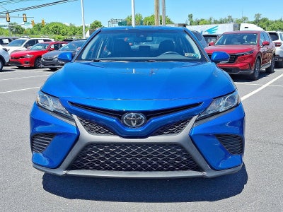 2018 Toyota Camry SE Auto (SE)