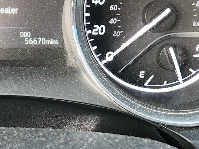 2020 Toyota Camry SE Auto AWD (Natl)