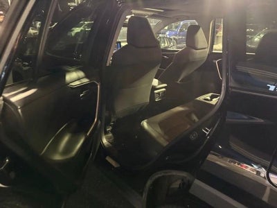 2021 Toyota RAV4 Hybrid XLE AWD (Natl)