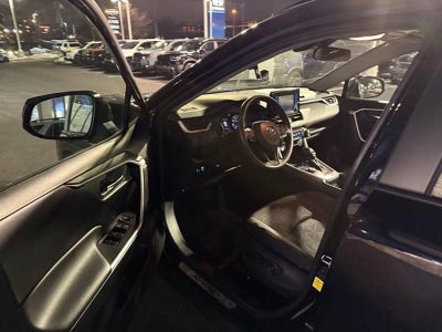 2021 Toyota RAV4 Hybrid XLE AWD (Natl)