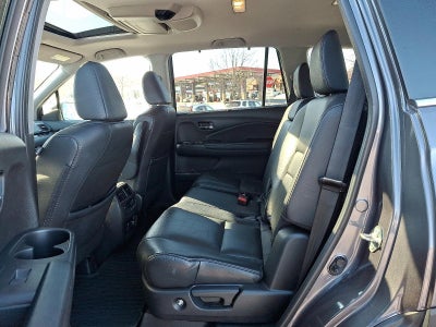2020 Honda Pilot Touring 8-Passenger AWD