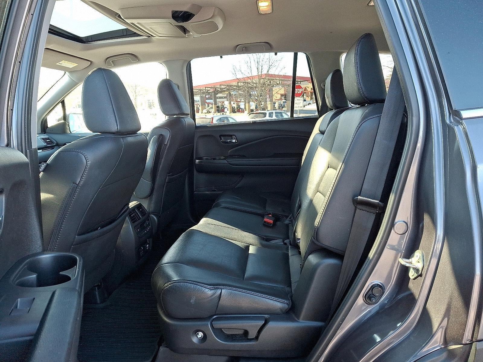 2020 Honda Pilot Touring 8-Passenger AWD