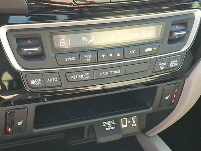 2020 Honda Ridgeline RTL-E **SUPER CLEAN**