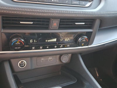 2023 Nissan Rogue AWD SV