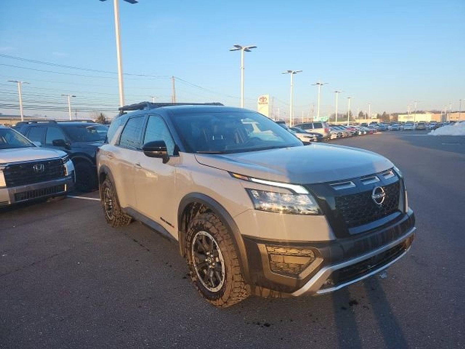 2025 Nissan Pathfinder Rock Creek 4WD