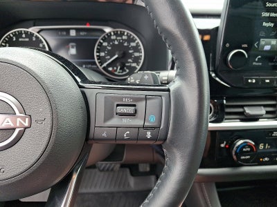 2023 Nissan Pathfinder SL 4WD