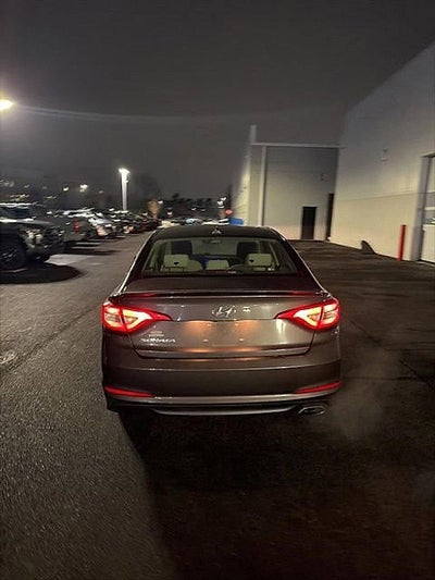 2015 Hyundai SONATA 4dr Sdn 2.4L SE PZEV