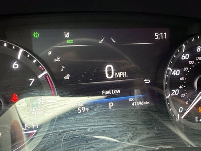 2021 Toyota Highlander XLE **LOW MILES