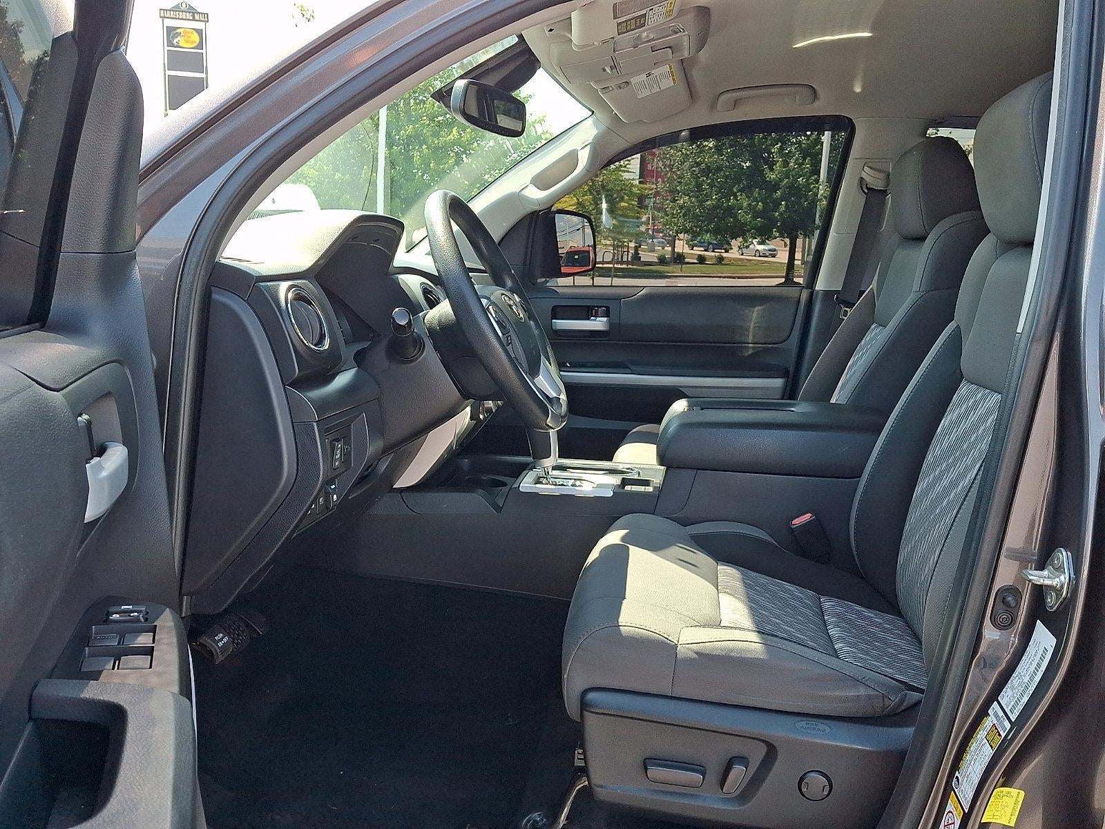 2018 Toyota Tundra 4WD 4WD SR5 CrewMax 5.5' Bed 5.7L (SE)