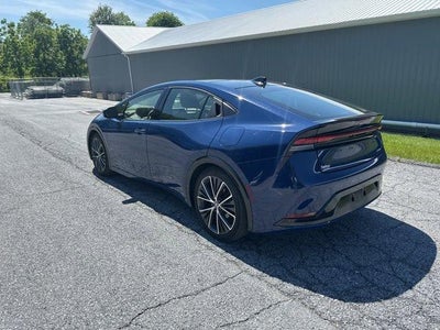 2023 Toyota Prius XLE AWD (Natl)