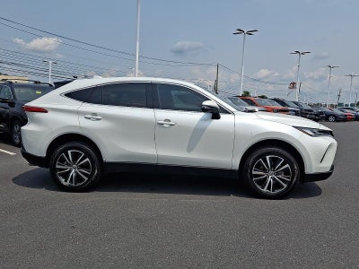 2024 Toyota Venza LE AWD (GS)