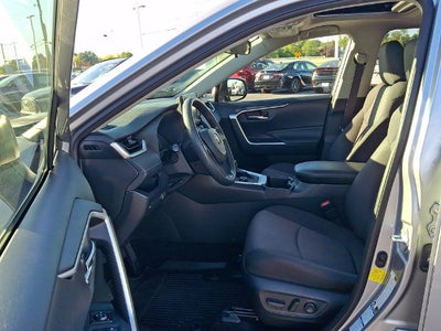 2022 Toyota RAV4 Hybrid XLE AWD (Natl)