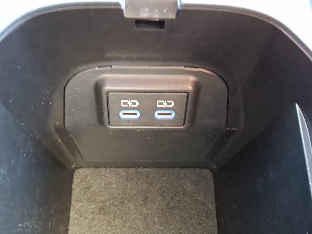 2022 Toyota RAV4 Hybrid XLE AWD (Natl)