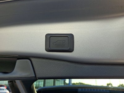 2022 Toyota RAV4 Hybrid XLE AWD (Natl)