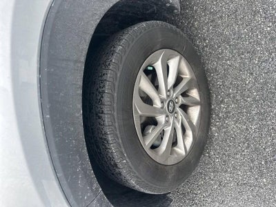 2016 Hyundai TUCSON AWD 4dr SE