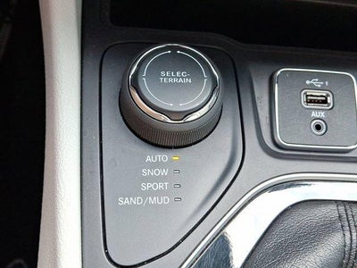 2019 Jeep Cherokee Overland 4x4