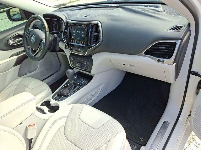 2019 Jeep Cherokee Overland 4x4