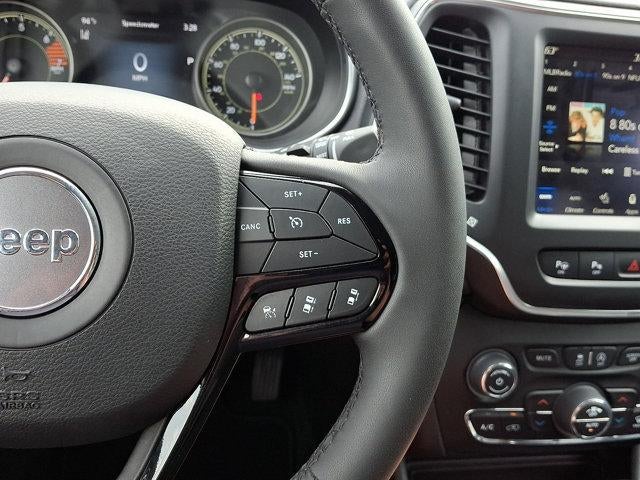 2023 Jeep Cherokee Altitude Lux 4x4