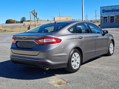 2014 Ford Fusion 4dr Sdn S FWD